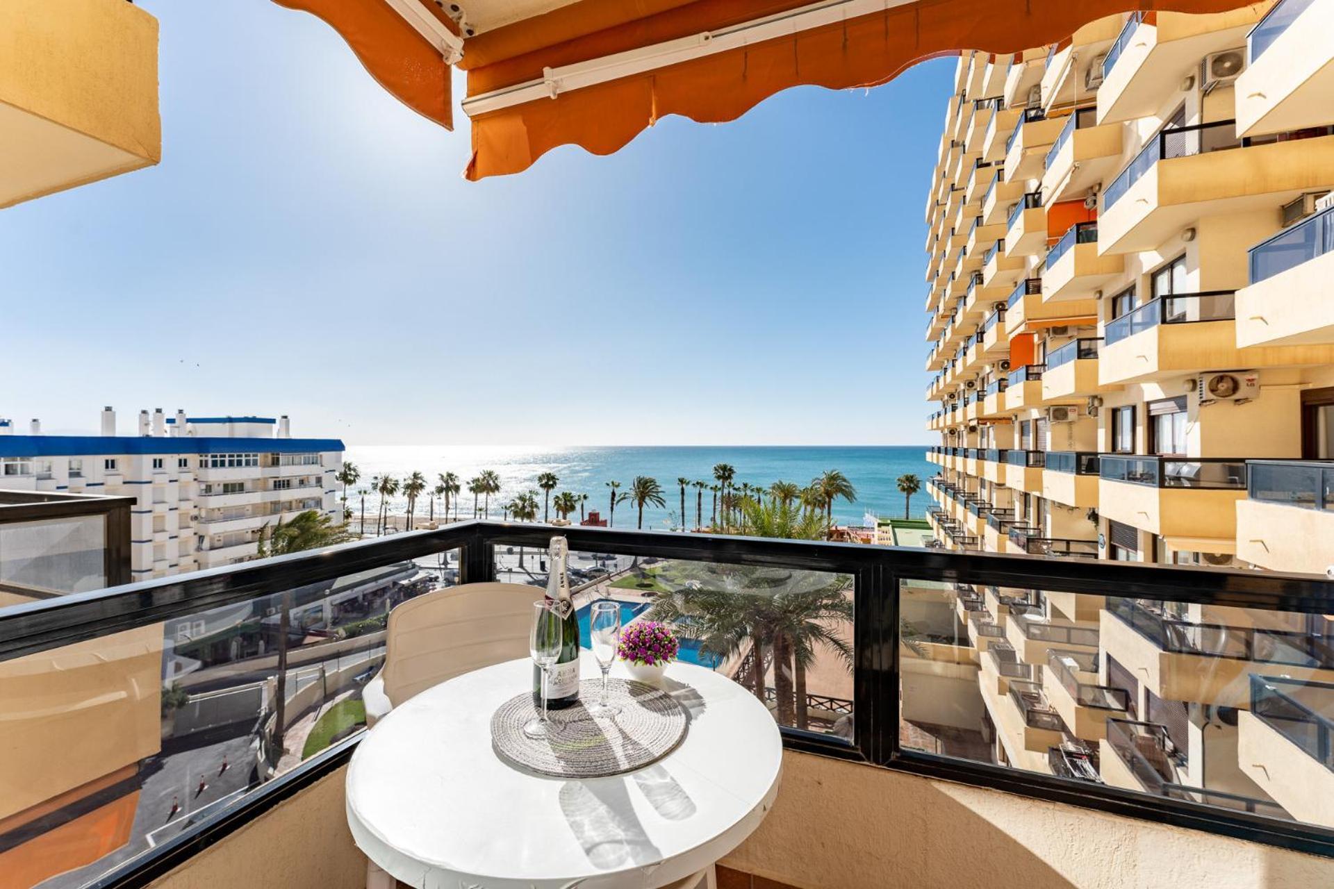 Malagasuite New Aloha Playa Benalmádena Eksteriør billede